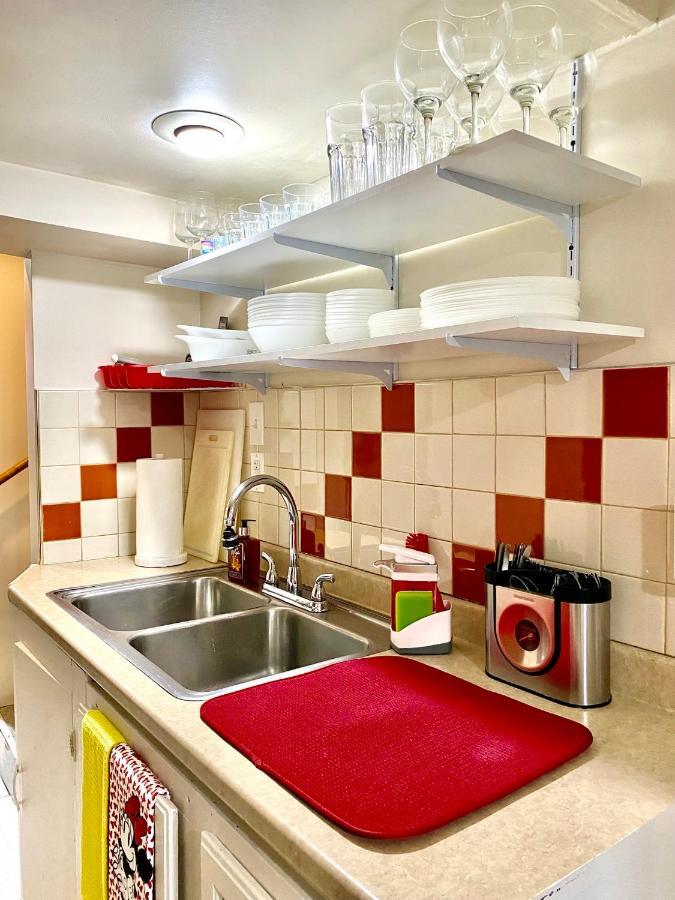 Private Room With Two Twin Beds Air Conditioning And Shared Bathrooms Located Near Seatac Airport And Downtown Сіетл Екстер'єр фото